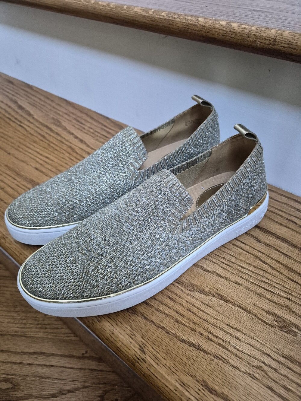 LADIES MICHAEL KORS Slip-On Knit Sneakers in Gold Size 10 M